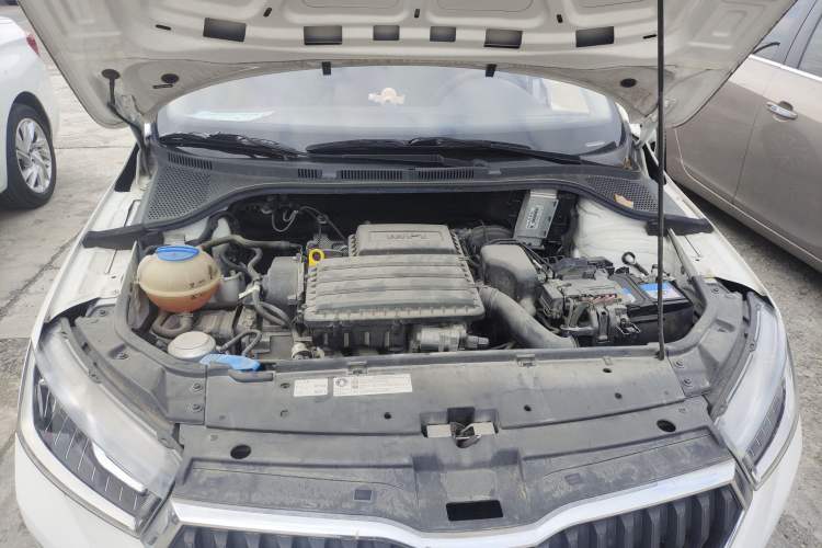 Used Skoda Rapid Spaceback 2020 1.5L Automatic Comfort Edition Engine Bay