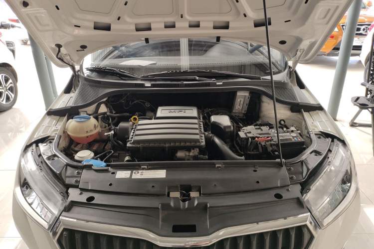 Used Skoda Rapid Spaceback 2020 1.5L Automatic Standard Edition Engine Bay
