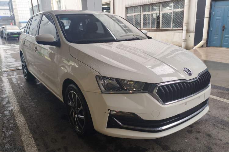 Used Skoda Rapid Spaceback 2020 1.5L Automatic Comfort Edition Exterior 2