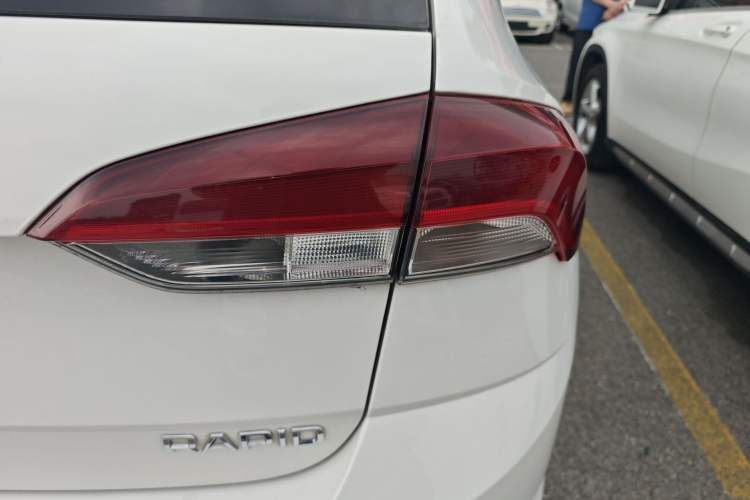 Used Skoda Rapid Spaceback 2020 1.5L Automatic Comfort Edition Exterior 3