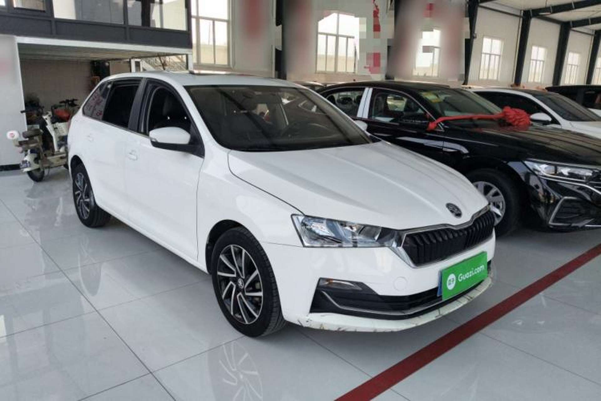 Used Skoda Rapid Spaceback 2020 1.5L Automatic Comfort Edition Front Right 45 Deg