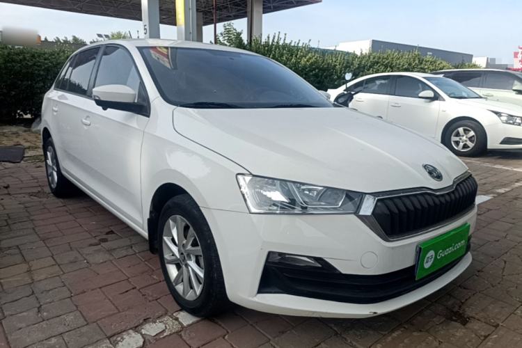 Used Skoda Rapid Spaceback 2020 1.5L Automatic Sport Edition Front Right 45 Deg