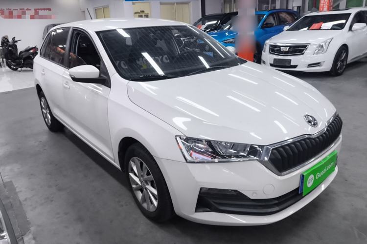 Used Skoda Rapid Spaceback 2020 1.5L Automatic Standard Edition Front Right 45 Deg