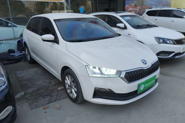Used Skoda Rapid Spaceback 2020 1.5L Automatic Standard Edition Front Right 45 Deg