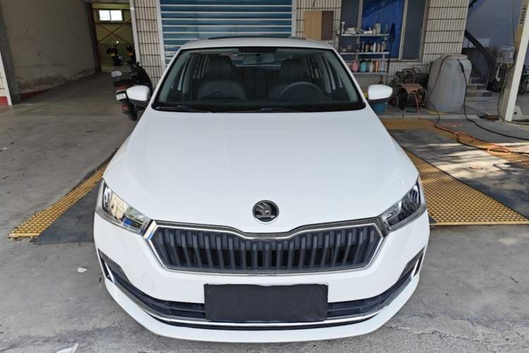 Used Skoda Rapid Spaceback 2020 1.5L Automatic Comfort Edition Front
