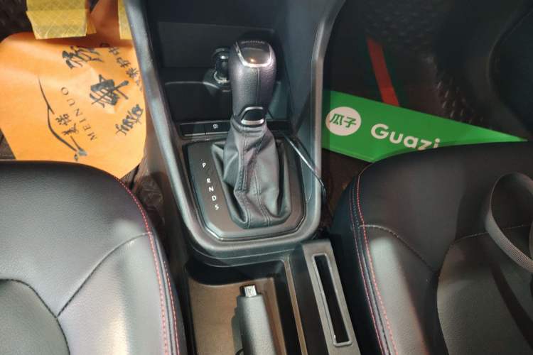 Used Skoda Rapid Spaceback 2020 1.5L Automatic Standard Edition Gear Lever