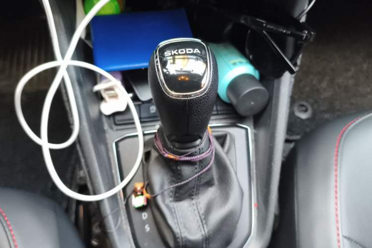 Used Skoda Rapid Spaceback 2020 1.5L Automatic Comfort Edition Gear Lever
