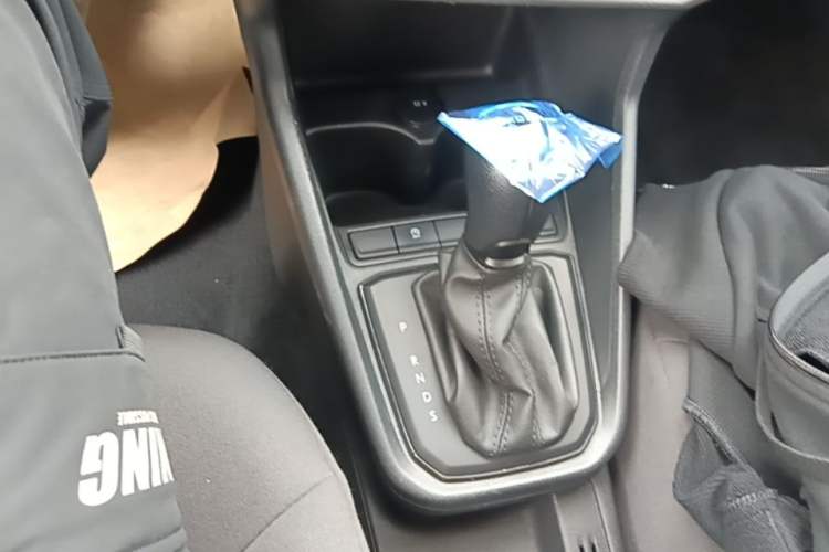 Used Skoda Rapid Spaceback 2020 1.5L Automatic Standard Edition Gear Lever