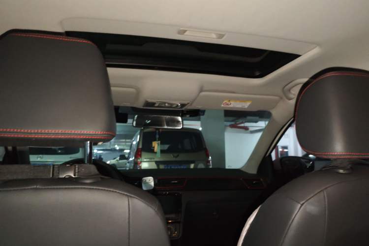 Used Skoda Rapid Spaceback 2020 1.5L Automatic Comfort Edition Headliner