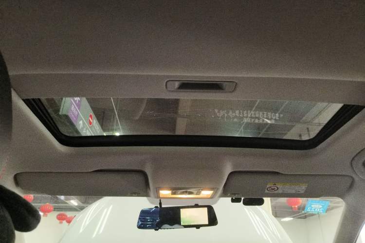 Used Skoda Rapid Spaceback 2020 1.5L Automatic Comfort Edition Headliner