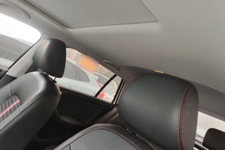 Used Skoda Rapid Spaceback 2020 1.5L Automatic Comfort Edition Headliner