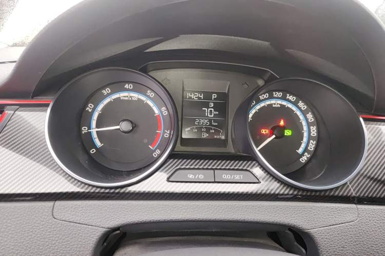 Used Skoda Rapid Spaceback 2020 1.5L Automatic Comfort Edition Instrument Cluster