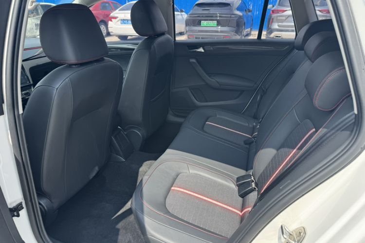 Used Skoda Rapid Spaceback 2020 1.5L Automatic Comfort Edition Interior 2