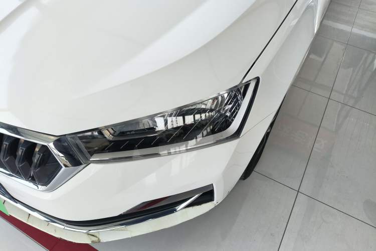 Used Skoda Rapid Spaceback 2020 1.5L Automatic Comfort Edition Left Front Headlight