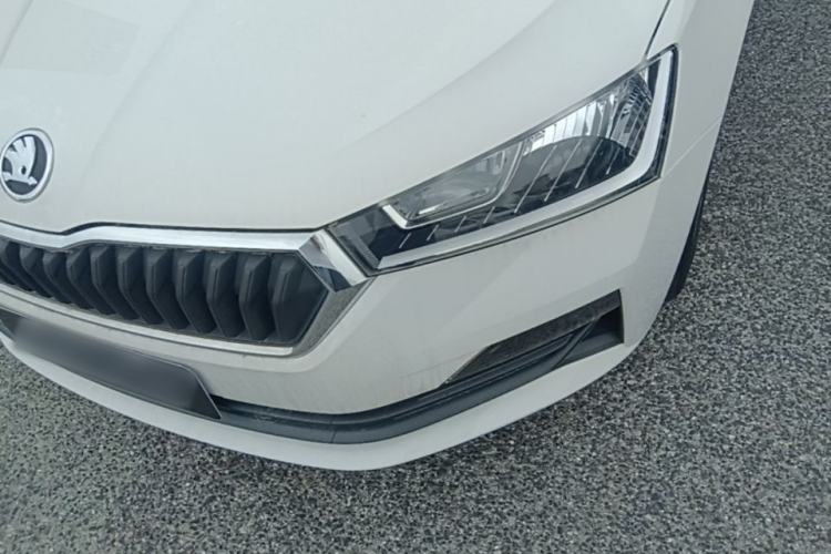 Used Skoda Rapid Spaceback 2020 1.5L Automatic Standard Edition Left Front Headlight