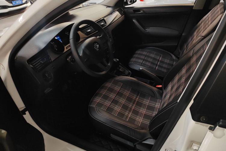 Used Skoda Rapid Spaceback 2020 1.5L Automatic Standard Edition Left Front Seat