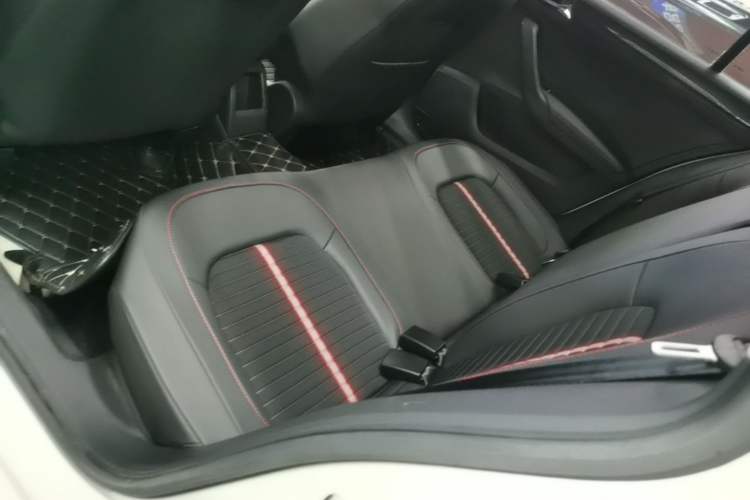 Used Skoda Rapid Spaceback 2020 1.5L Automatic Comfort Edition Left Rear Seat