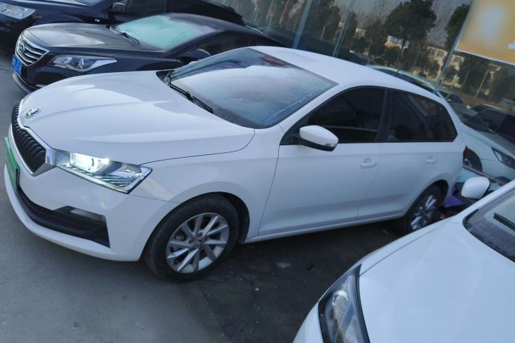 Used Skoda Rapid Spaceback 2020 1.5L Automatic Standard Edition Left Side
