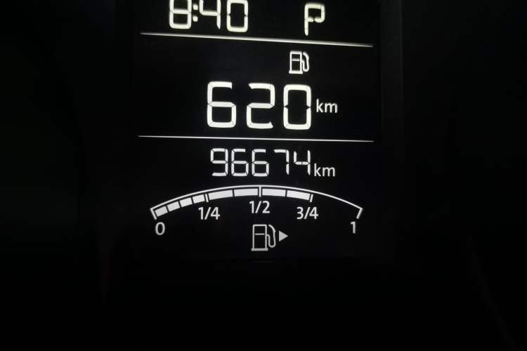 Used Skoda Rapid Spaceback 2020 1.5L Automatic Standard Edition Odometer Close Up