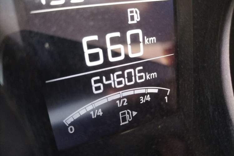 Used Skoda Rapid Spaceback 2020 1.5L Automatic Standard Edition Odometer Close Up