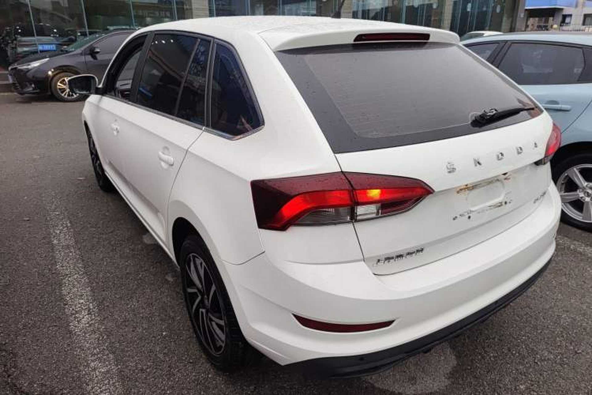 Used Skoda Rapid Spaceback 2020 1.5L Automatic Comfort Edition Rear Left 45 Deg