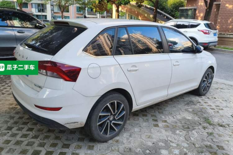 Used Skoda Rapid Spaceback 2020 1.5L Automatic Comfort Edition Rear Right 45 Deg