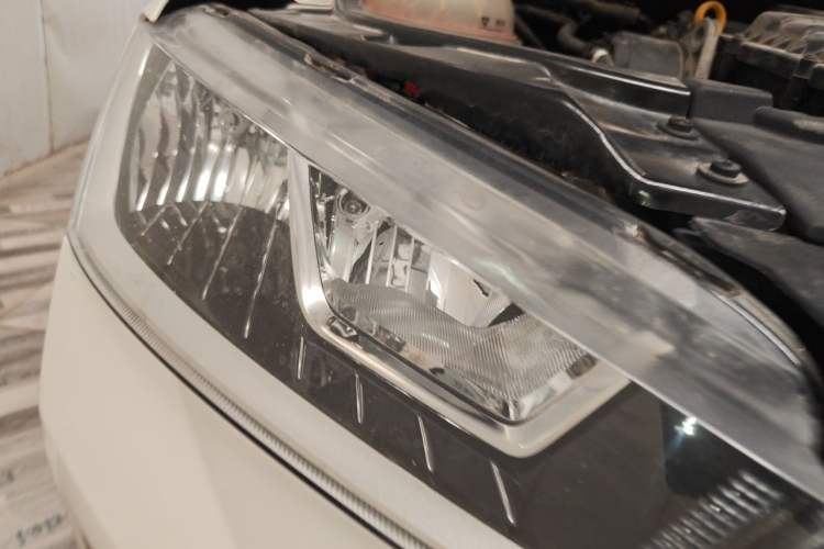 Used Skoda Rapid Spaceback 2020 1.5L Automatic Comfort Edition Right Front Headlight