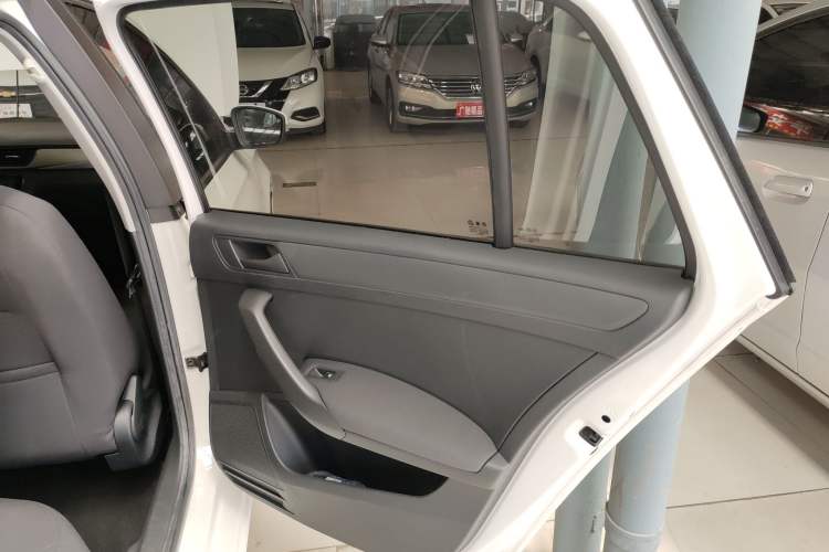 Used Skoda Rapid Spaceback 2020 1.5L Automatic Standard Edition Right Rear Door Interior