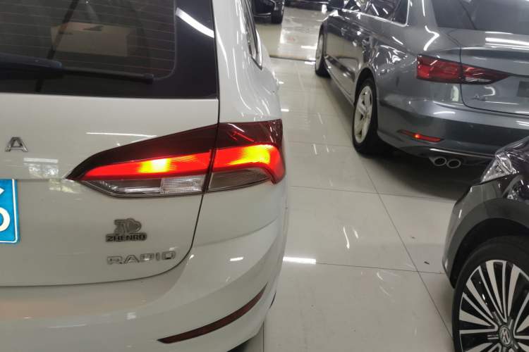 Used Skoda Rapid Spaceback 2020 1.5L Automatic Comfort Edition Right Rear Taillight