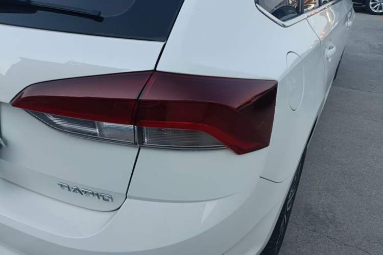Used Skoda Rapid Spaceback 2020 1.5L Automatic Comfort Edition Right Rear Taillight
