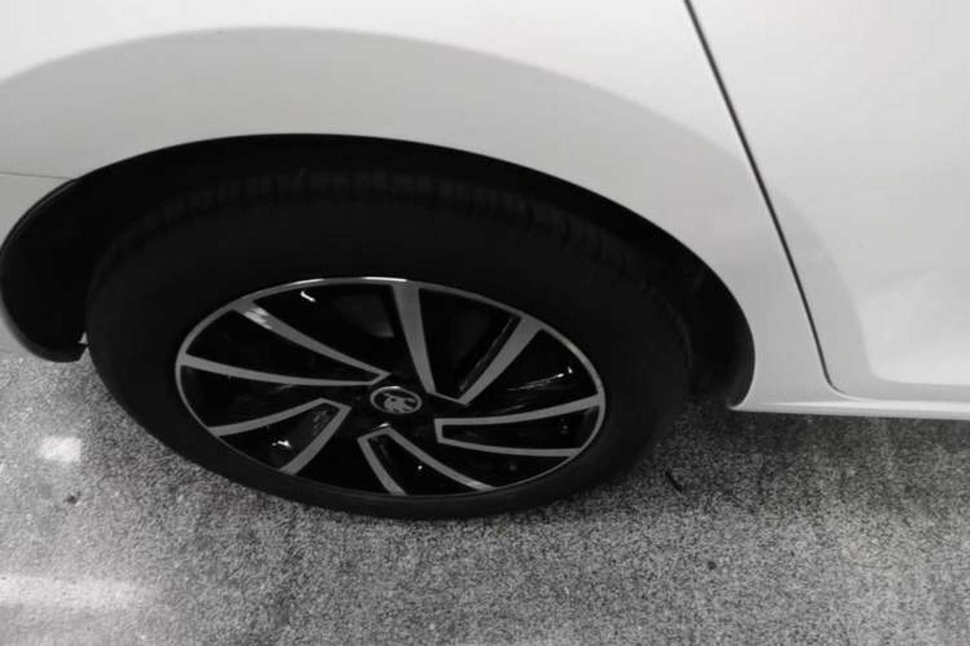 Used Skoda Rapid Spaceback 2020 1.5L Automatic Comfort Edition Right Rear Wheel Hub