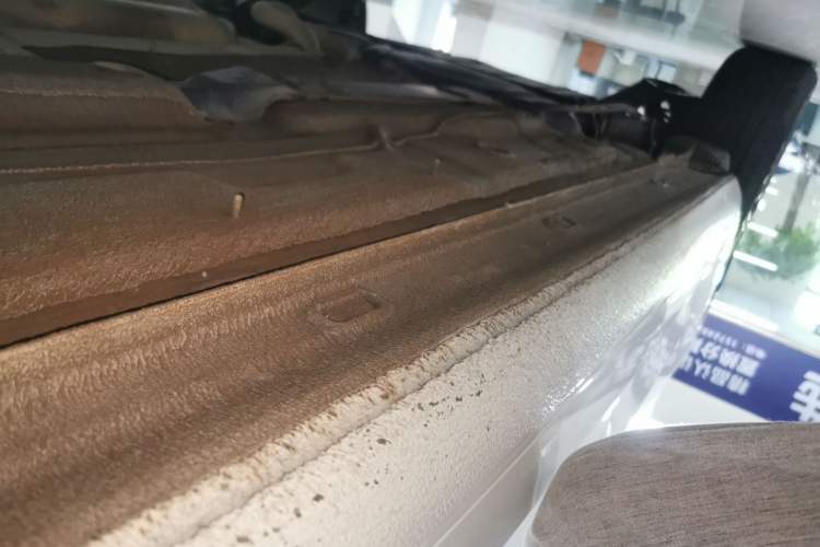 Used Skoda Rapid Spaceback 2020 1.5L Automatic Comfort Edition Right Side Sill