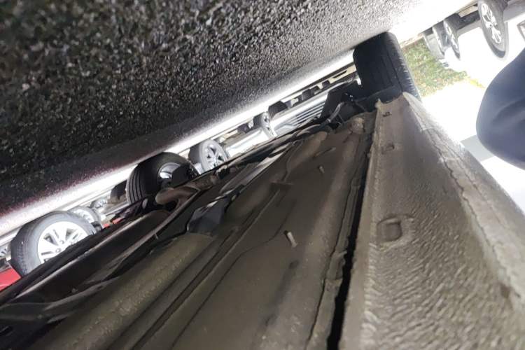 Used Skoda Rapid Spaceback 2020 1.5L Automatic Comfort Edition Right Side Sill