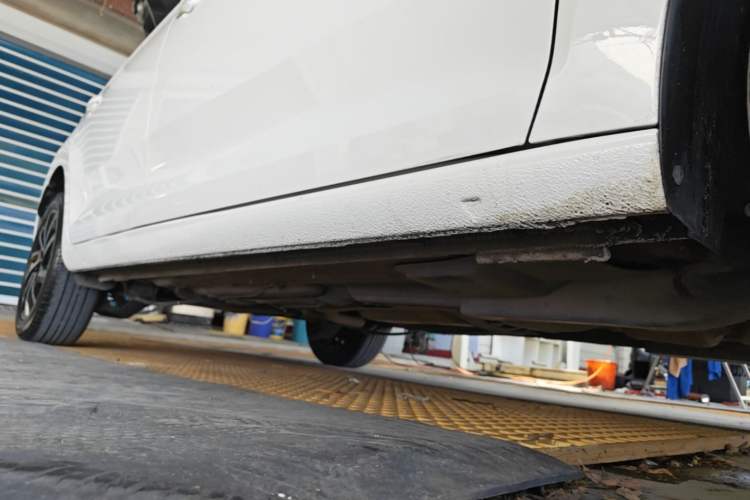 Used Skoda Rapid Spaceback 2020 1.5L Automatic Comfort Edition Right Side Sill