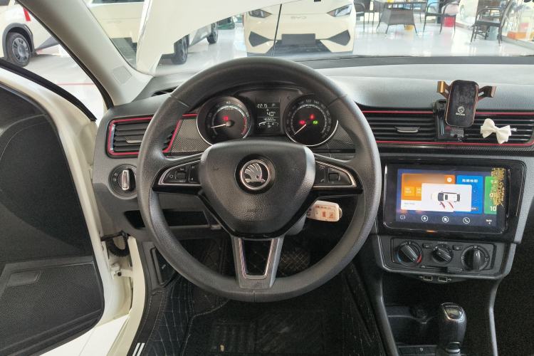 Used Skoda Rapid Spaceback 2020 1.5L Automatic Comfort Edition Steering Wheel
