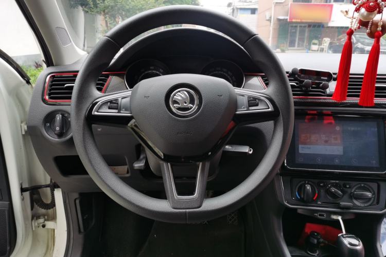 Used Skoda Rapid Spaceback 2020 1.5L Automatic Comfort Edition Steering Wheel