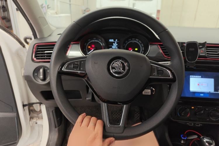 Used Skoda Rapid Spaceback 2020 1.5L Automatic Comfort Edition Steering Wheel