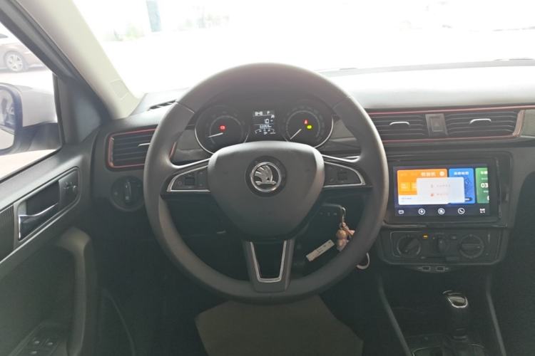 Used Skoda Rapid Spaceback 2020 1.5L Automatic Comfort Edition Steering Wheel