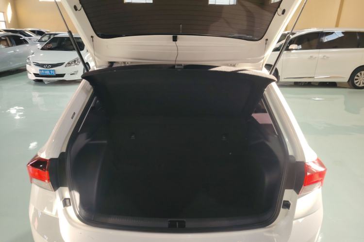 Used Skoda Rapid Spaceback 2020 1.5L Automatic Standard Edition Trunk