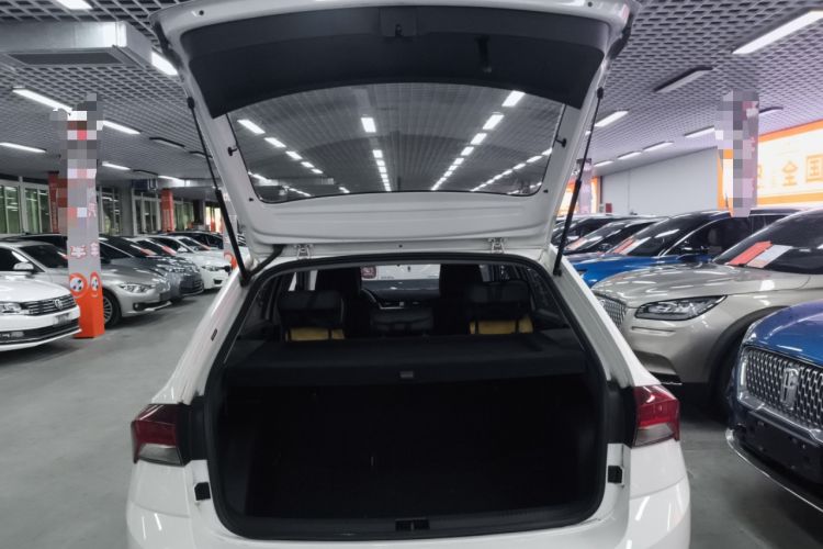 Used Skoda Rapid Spaceback 2020 1.5L Automatic Standard Edition Trunk