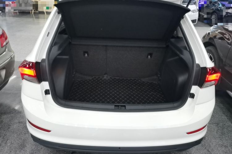 Used Skoda Rapid Spaceback 2020 1.5L Automatic Comfort Edition Trunk