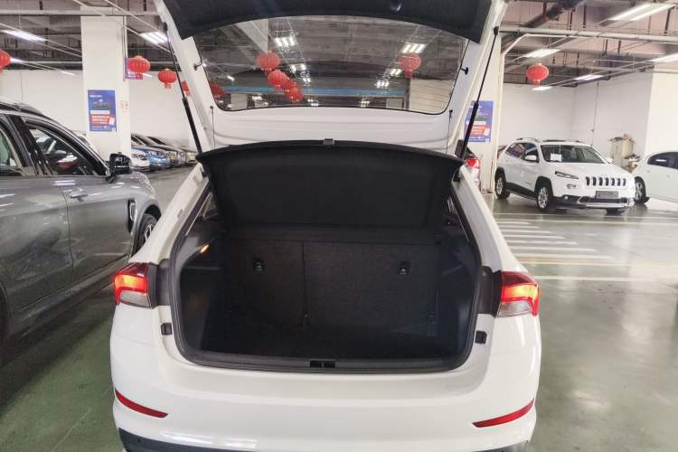 Used Skoda Rapid Spaceback 2020 1.5L Automatic Comfort Edition Trunk