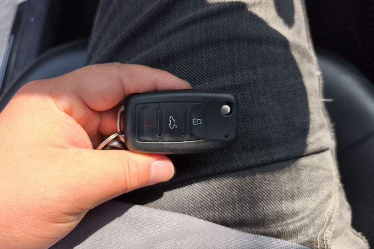 Used Skoda Rapid Spaceback 2020 1.5L Automatic Standard Edition Vehicle Key