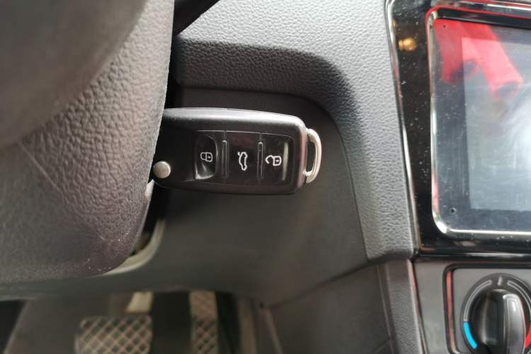 Used Skoda Rapid Spaceback 2020 1.5L Automatic Comfort Edition Vehicle Key