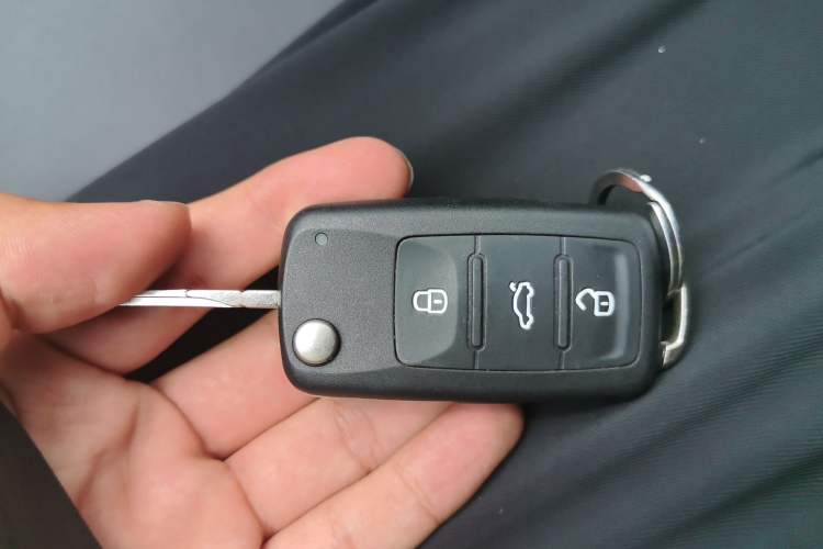 Used Skoda Rapid Spaceback 2020 1.5L Automatic Comfort Edition Vehicle Key