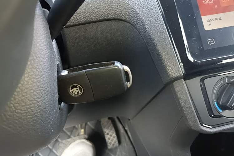 Used Skoda Rapid Spaceback 2020 1.5L Automatic Comfort Edition Vehicle Key