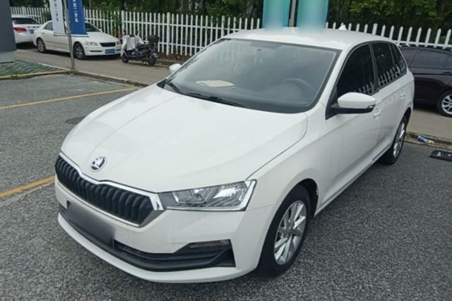 Used Skoda Rapid Spaceback 2020 1.5L Automatic Standard Edition