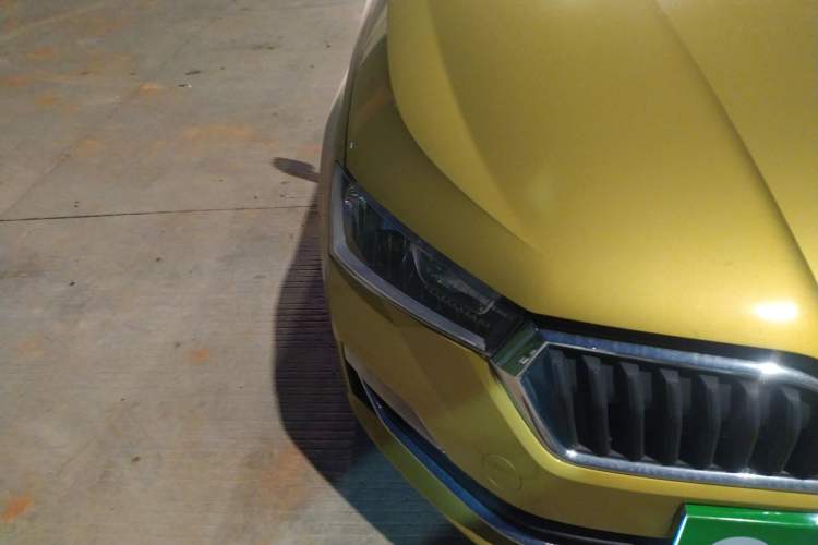 Used Skoda Rapid Spaceback 2020 1.5L Automatic Comfort Edition Right Front Headlight