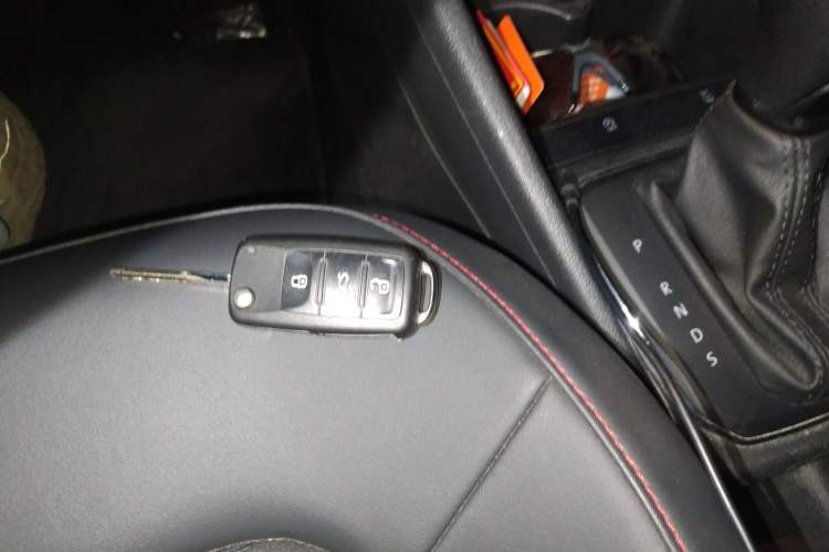 Used Skoda Rapid Spaceback 2020 1.5L Automatic Comfort Edition Vehicle Key