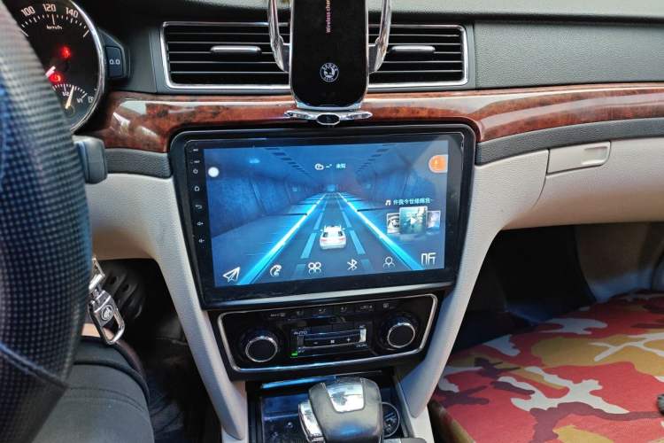 Used Skoda Superb 2009 2.0 TSI Automatic Luxury Edition Audio And AC Panel